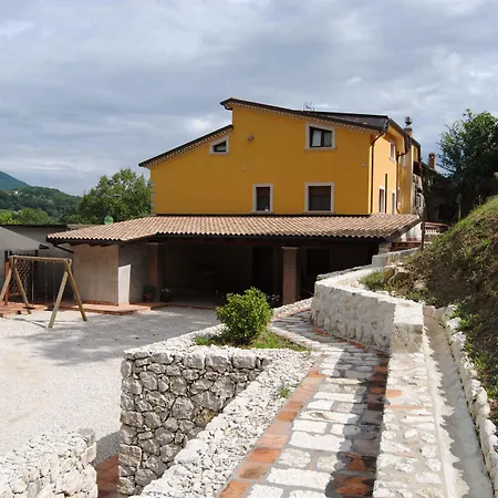 Pascale 3* Cusano Mutri