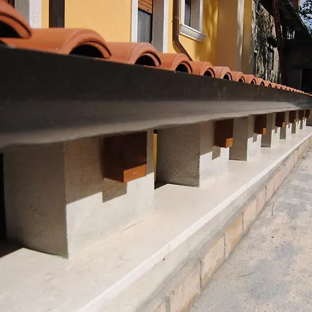 Pascale Bed & Breakfast 3*